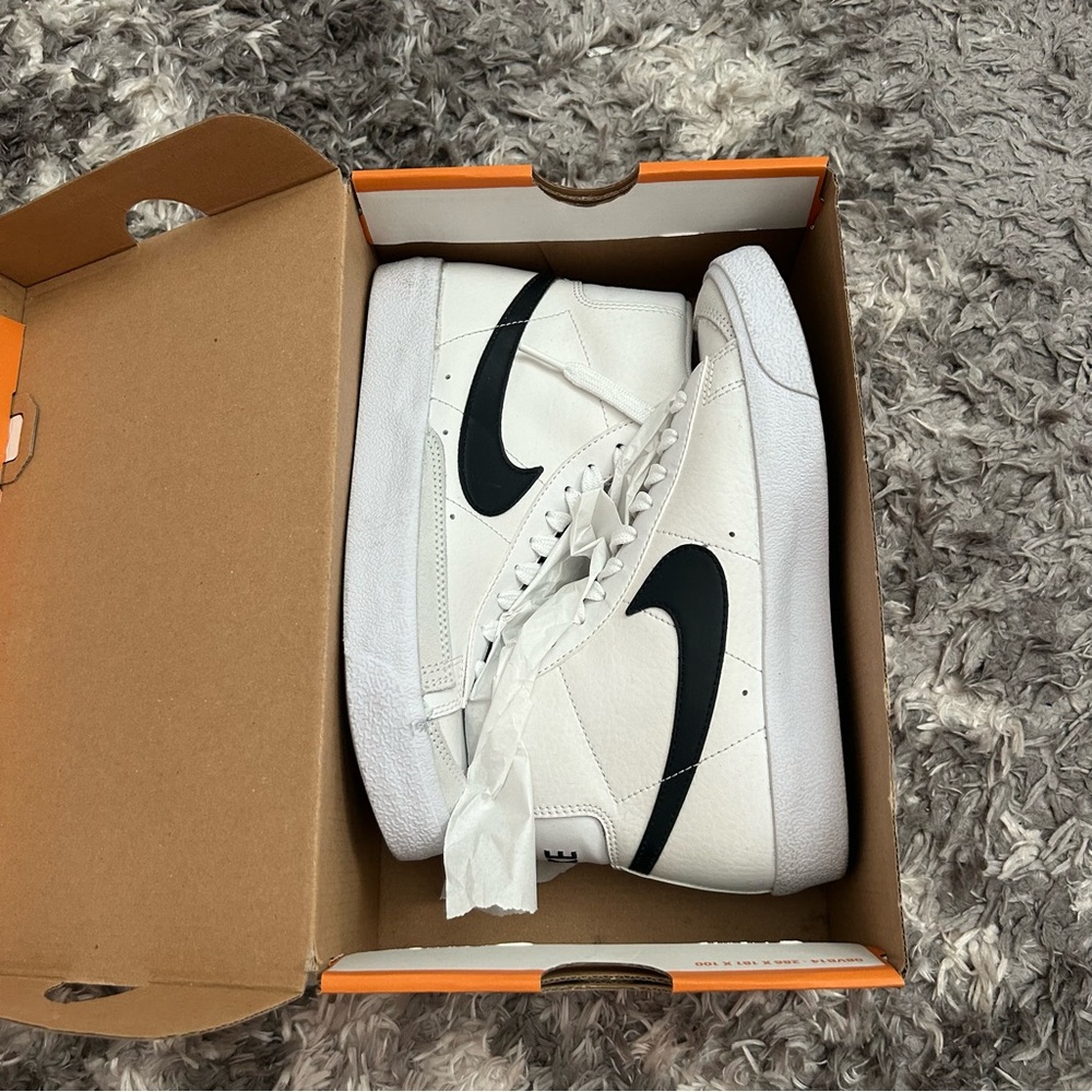 Nike Blazers Mid 77’
